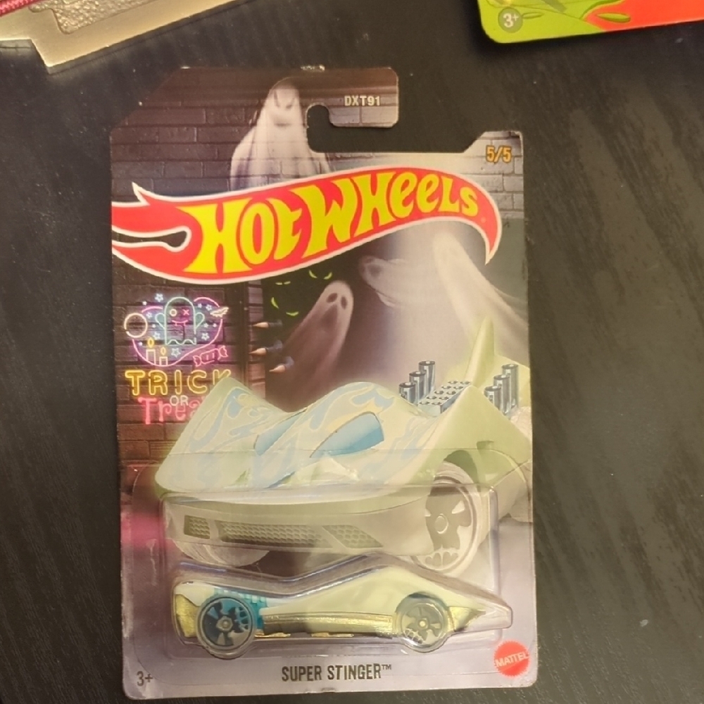 Super Stinger Mattel Green Hot Wheels Futuristic Toy Car